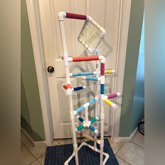 Handmade Bird Perch/Play gym - Picture 8 of 13